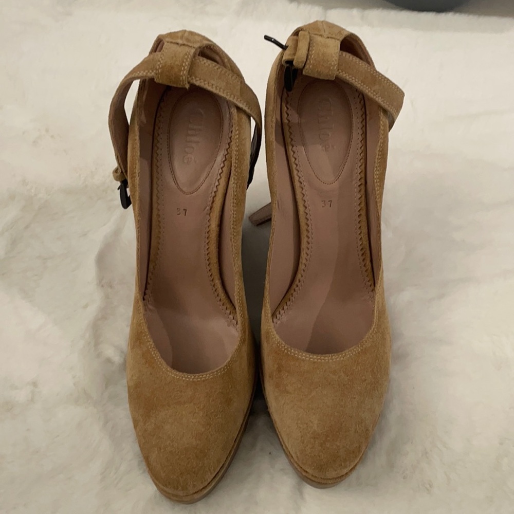 Chloe wedges in camel color